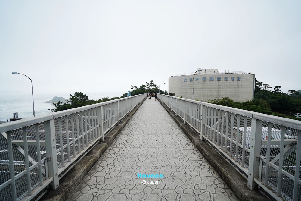 德島景點渦之道 從鳴門大橋上俯瞰波瀾壯闊的鳴門漩渦 卡瓦納 京都自由滯在